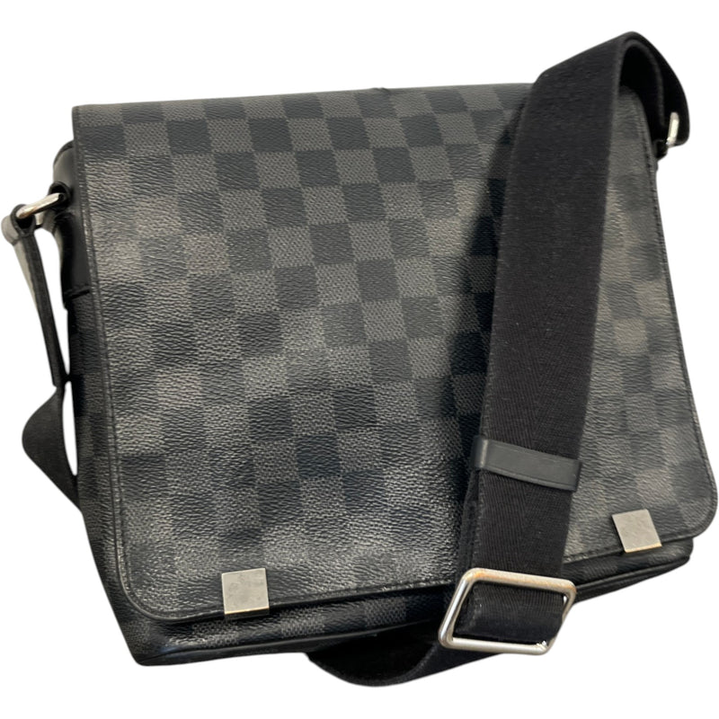 Men's Damier Graphite District Pm Messenger Bag Black