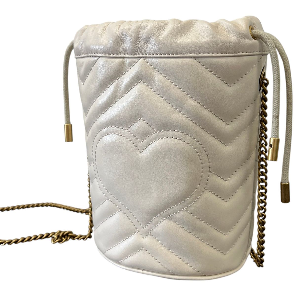 Women's GG Marmont Matelassé Bucket Handbag White - Photo 9