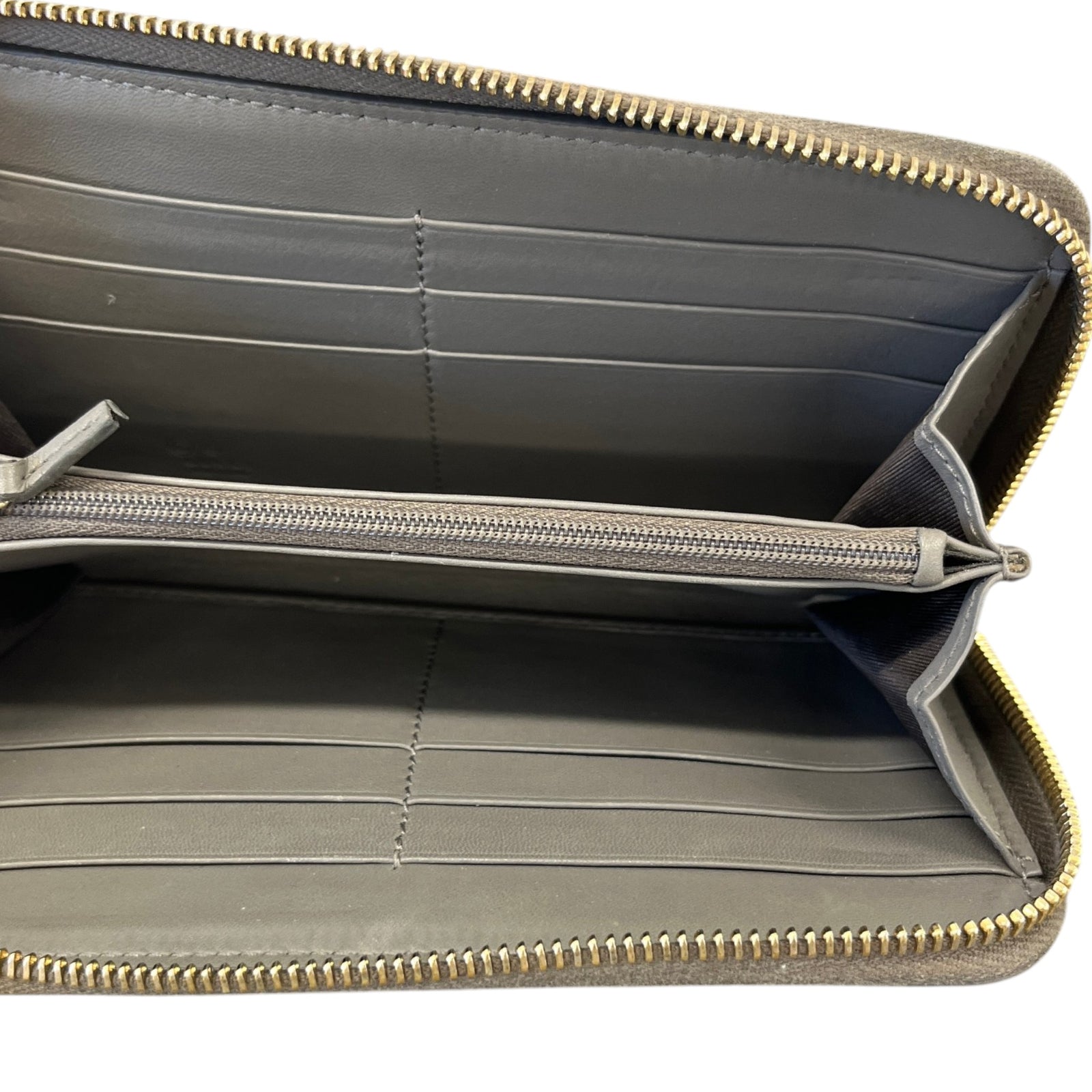 Women's Gg Supreme Zip Around Wallet Grey - Photo 8