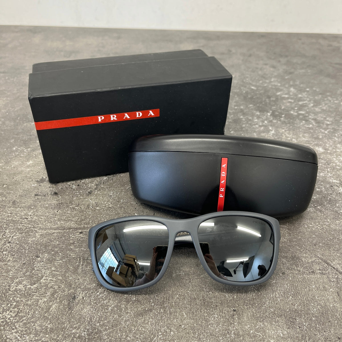Men's SPS 01U Sunglasses Charcoal - Photo 9