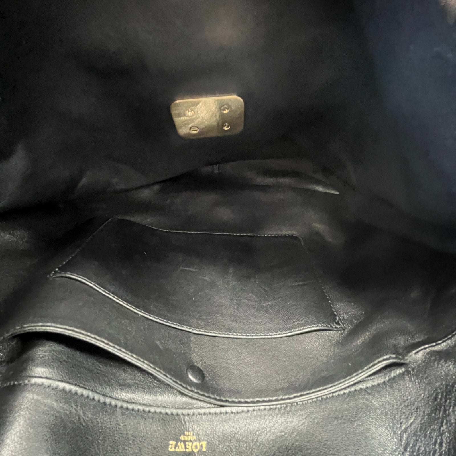 Women's Embossed Logo Handbag Gold - Photo 11