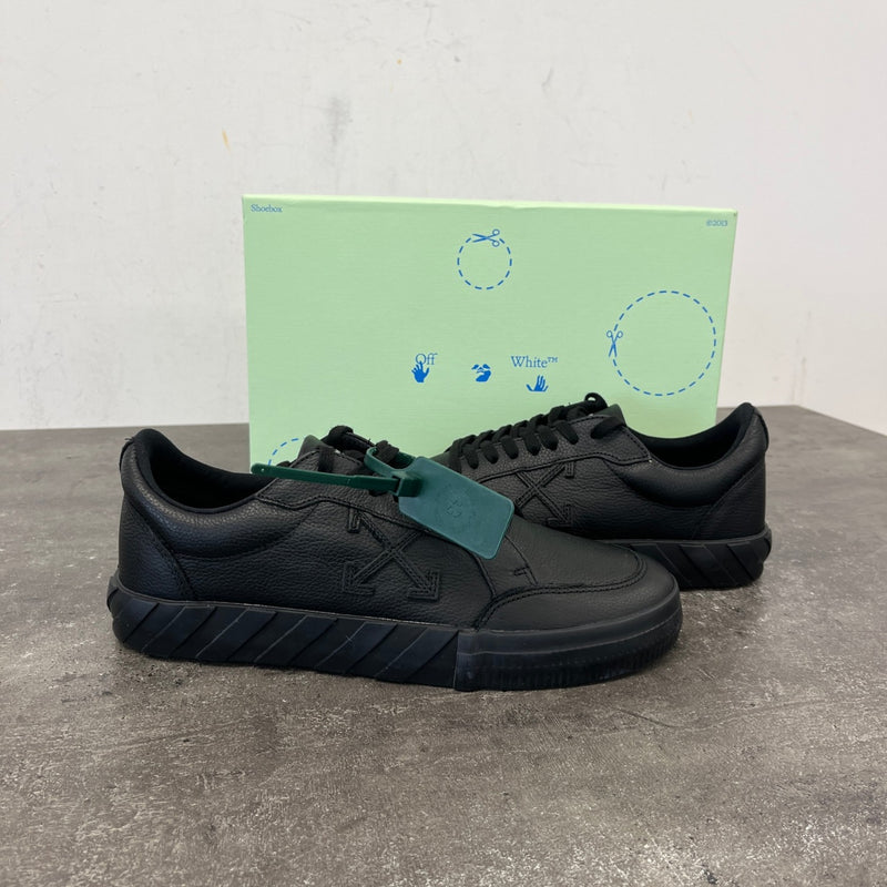 Men's Vulcanized Low Trainers Black Size UK 10 / EU 44