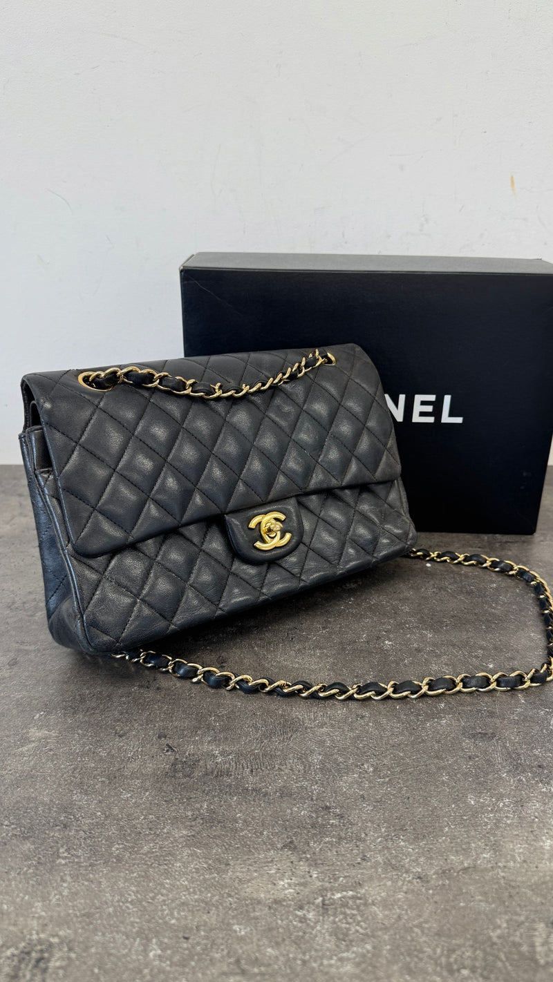 Women's Classic Double Flap Bag Medium Handbag Black