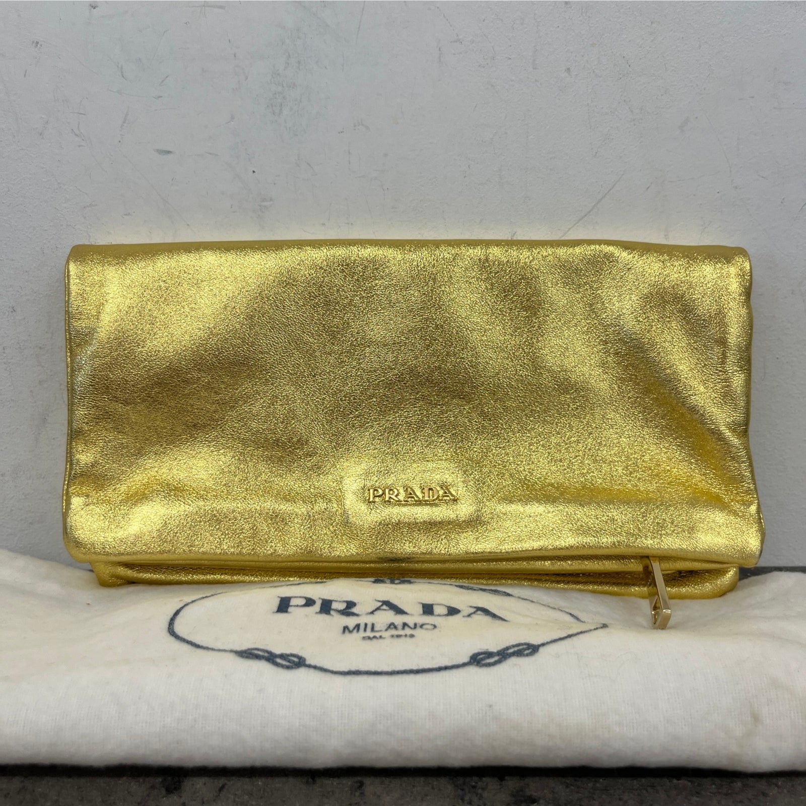 Women's Metallic Envelope Clutch Gold - Photo 10