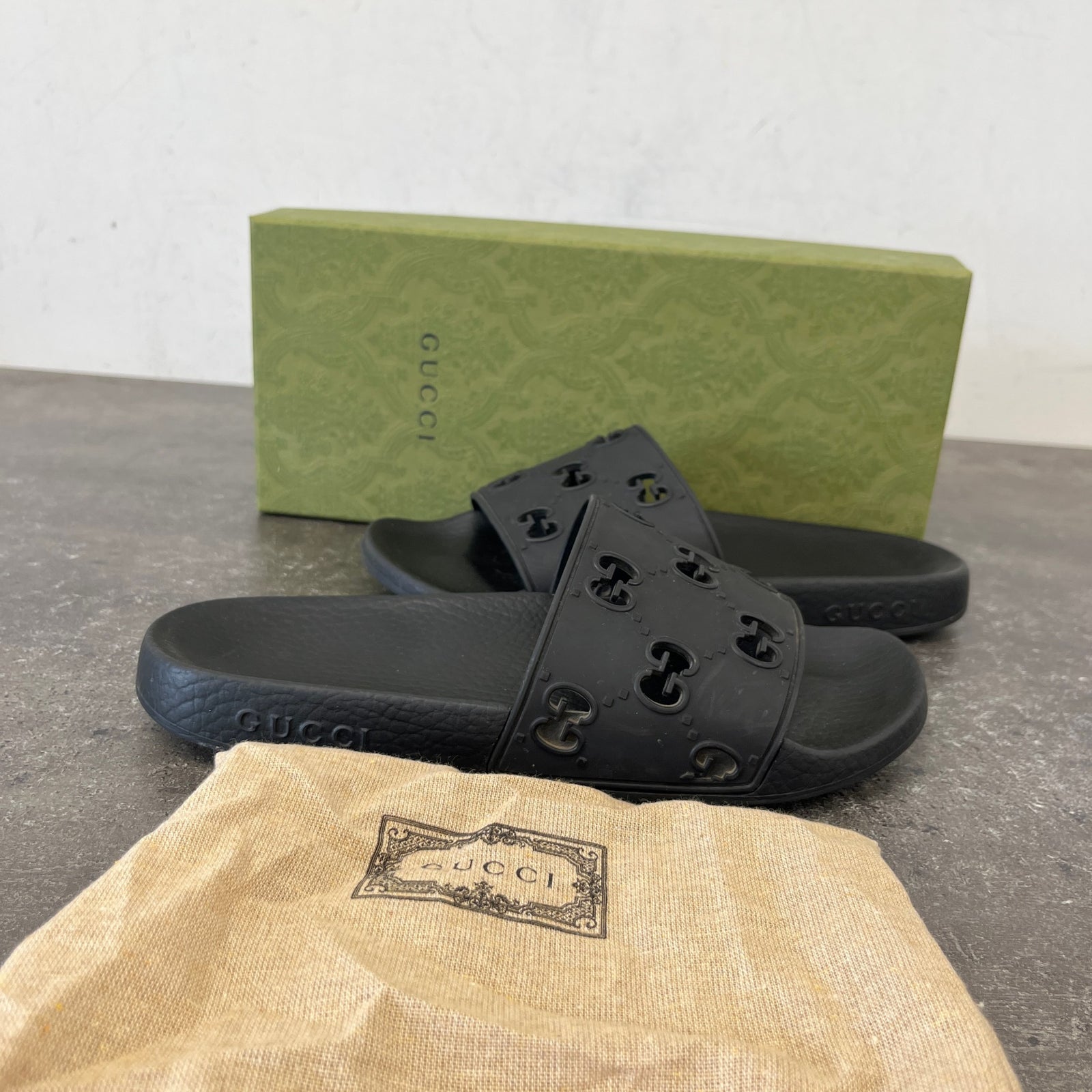 Women's GG Supreme Slides Black Size UK 6 / EU 39 - Photo 11