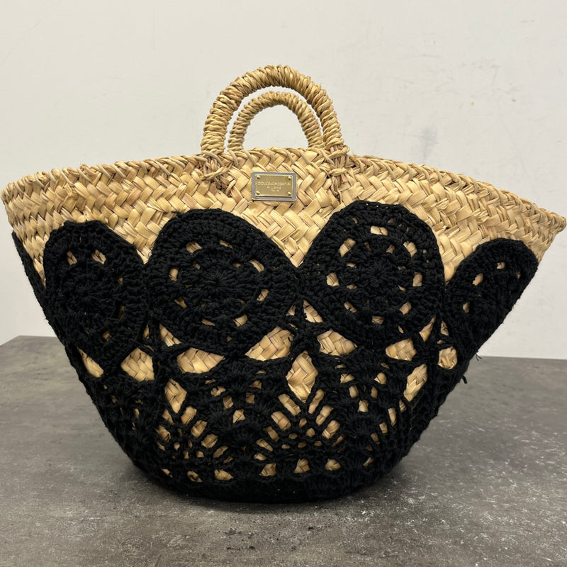 Women's Plaque Logo Crochet Basket Bag Black