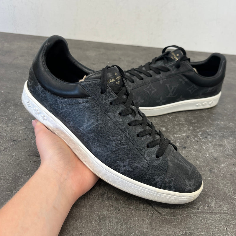 Men's Monogram Eclipse Luxembourg Low Trainers Grey Size EU 41 / UK 7