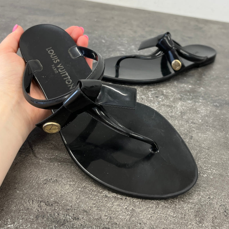 Women's Lv Logo Buckle Sandals Black Size EU 38 / UK 5