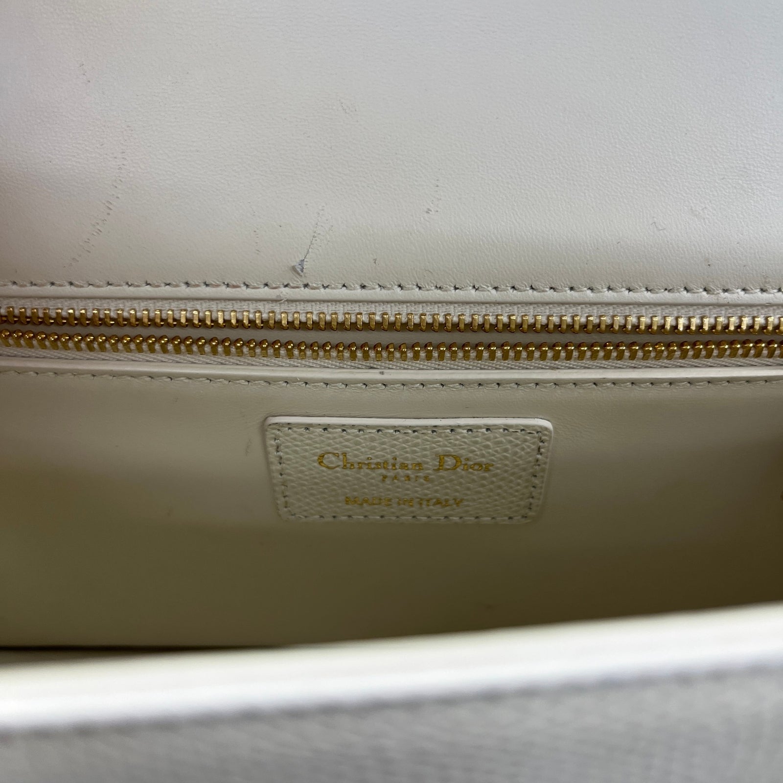Women's 30 Montaigne Handbag Cream - Photo 11