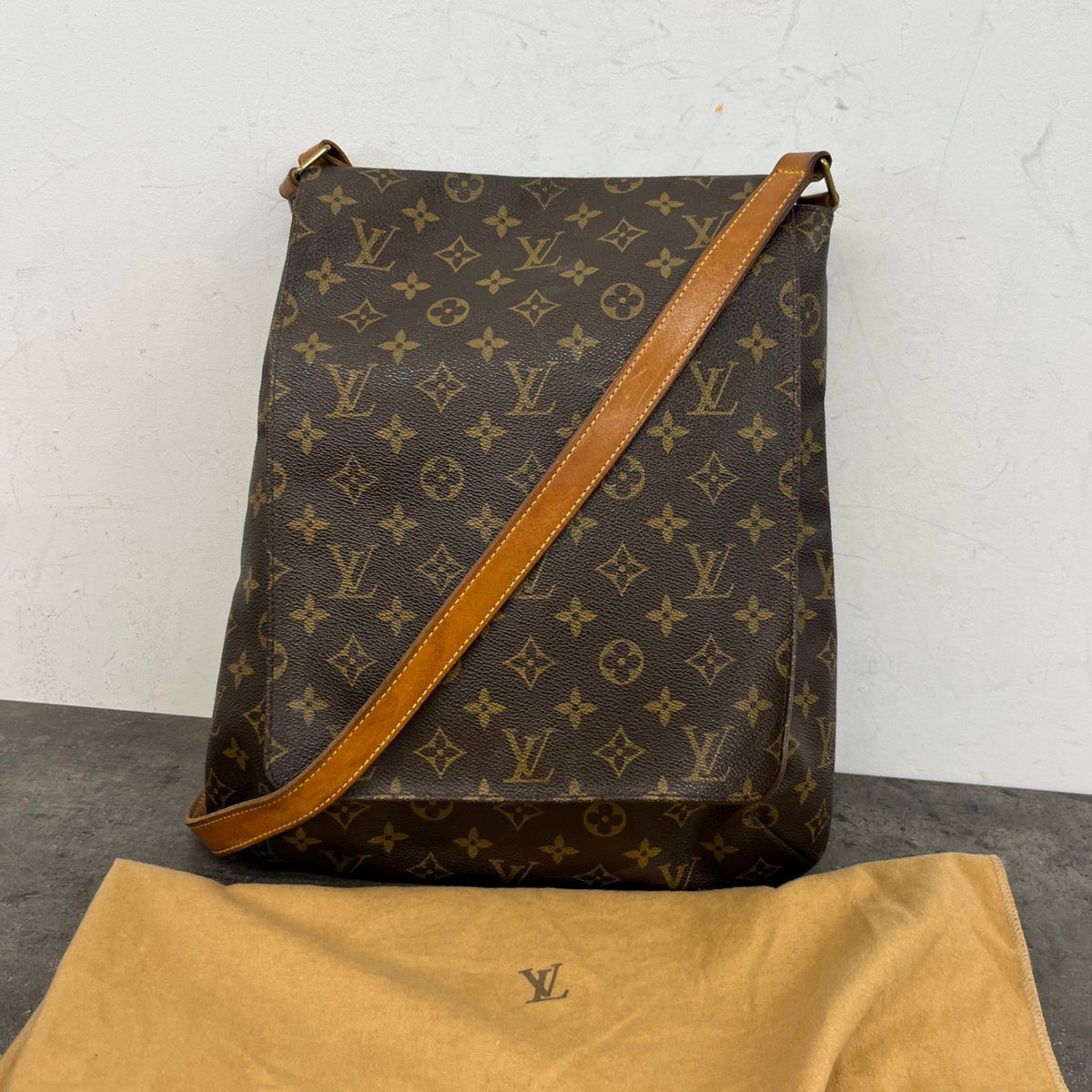 Women's Monogram Musette Crossbody Bag Brown - Photo 13