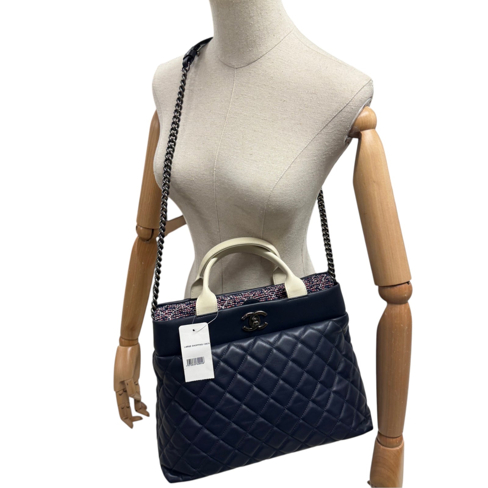 Women's Tweed Two-Way Portobello Tote Handbag Navy - Photo 2
