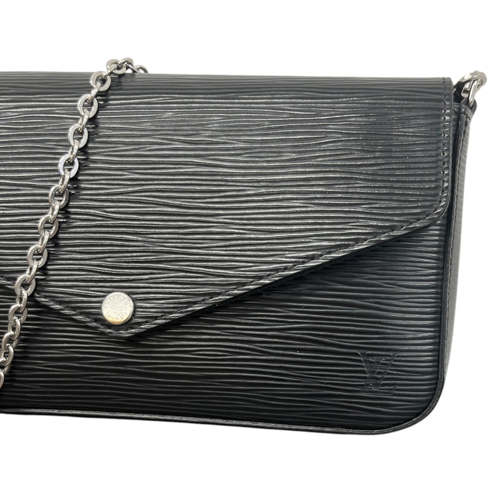 Women's Epi Félicie Pochette Bag Black - Photo 11