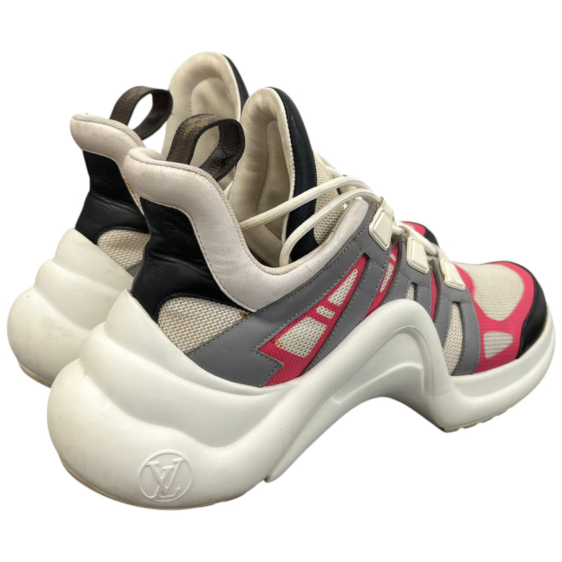 Women's Lv Archlight Low Trainers White Size EU 39 / UK 6