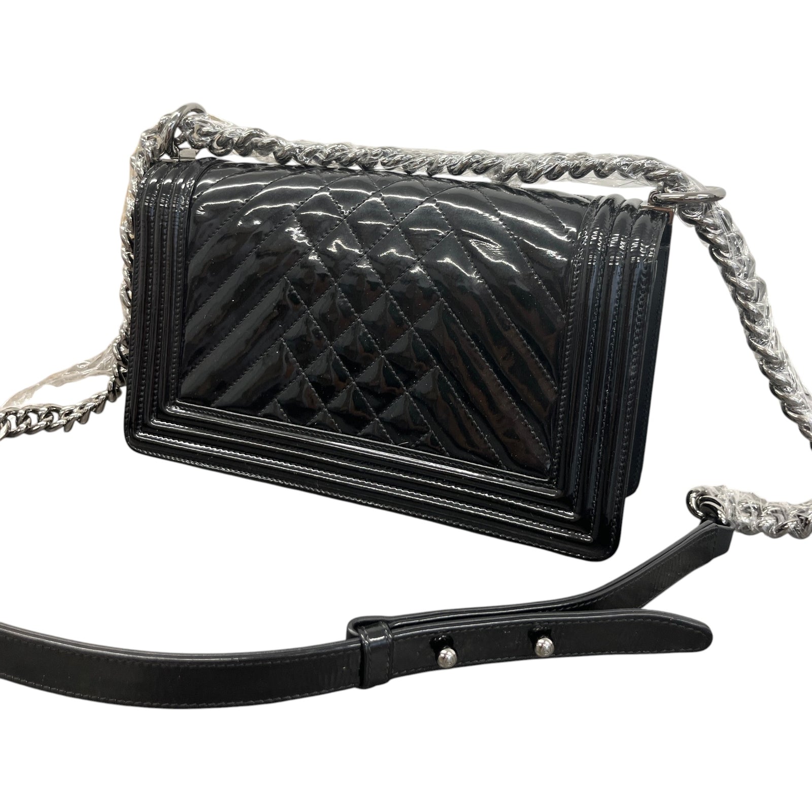Women's Chevron Quilted Old Medium Boy Flap Bag Black - Photo 9