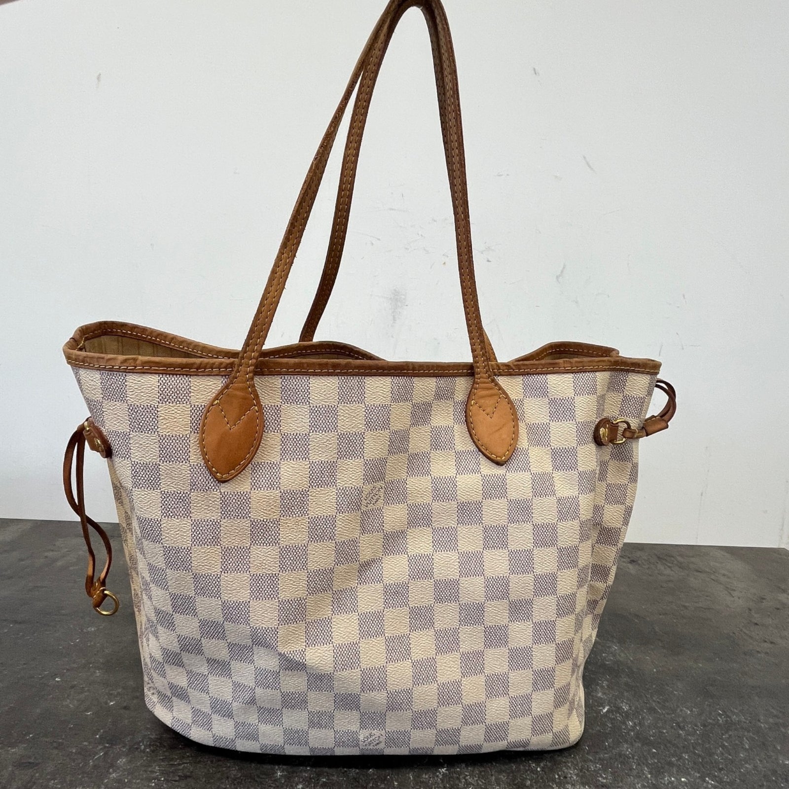 Women's Damier Azur Neverfull Mm Bag Cream - Photo 13