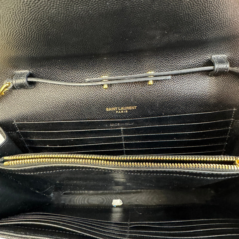Women's Matelassé Envelope Wallet Crossbody Bag Black