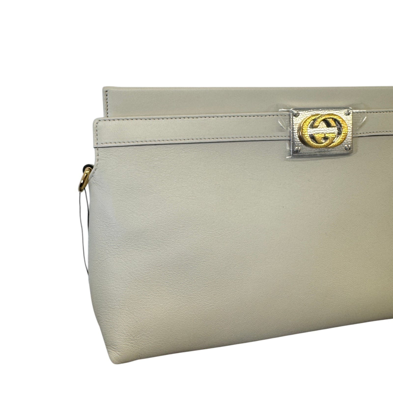 Women's Interlocking G Clutch Cream - Photo 4