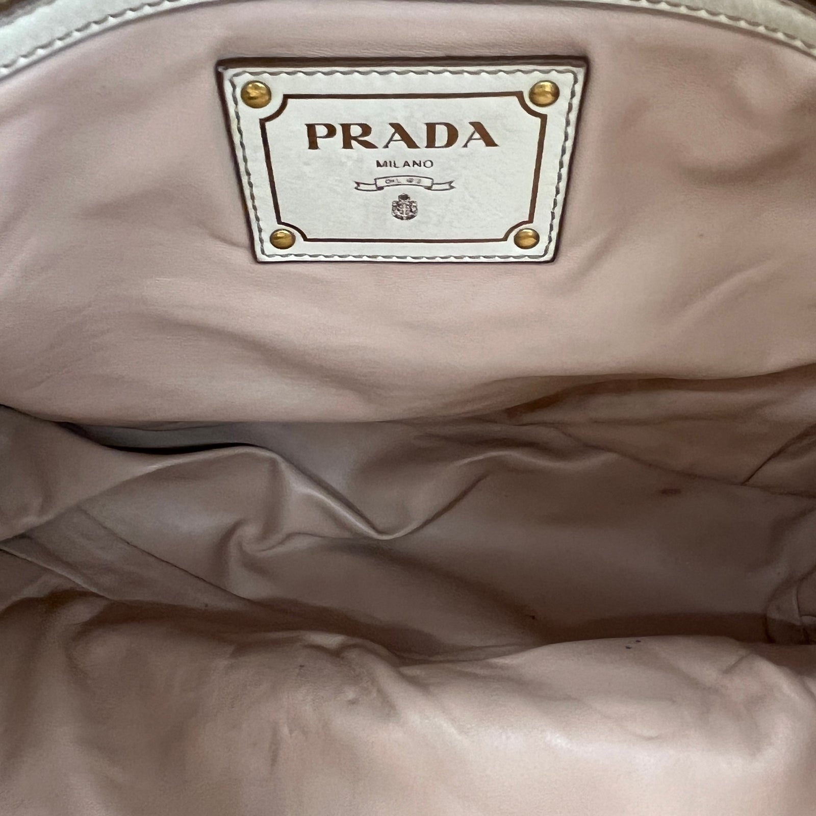 Women's Vitello Shine Handbag Cream - Photo 12