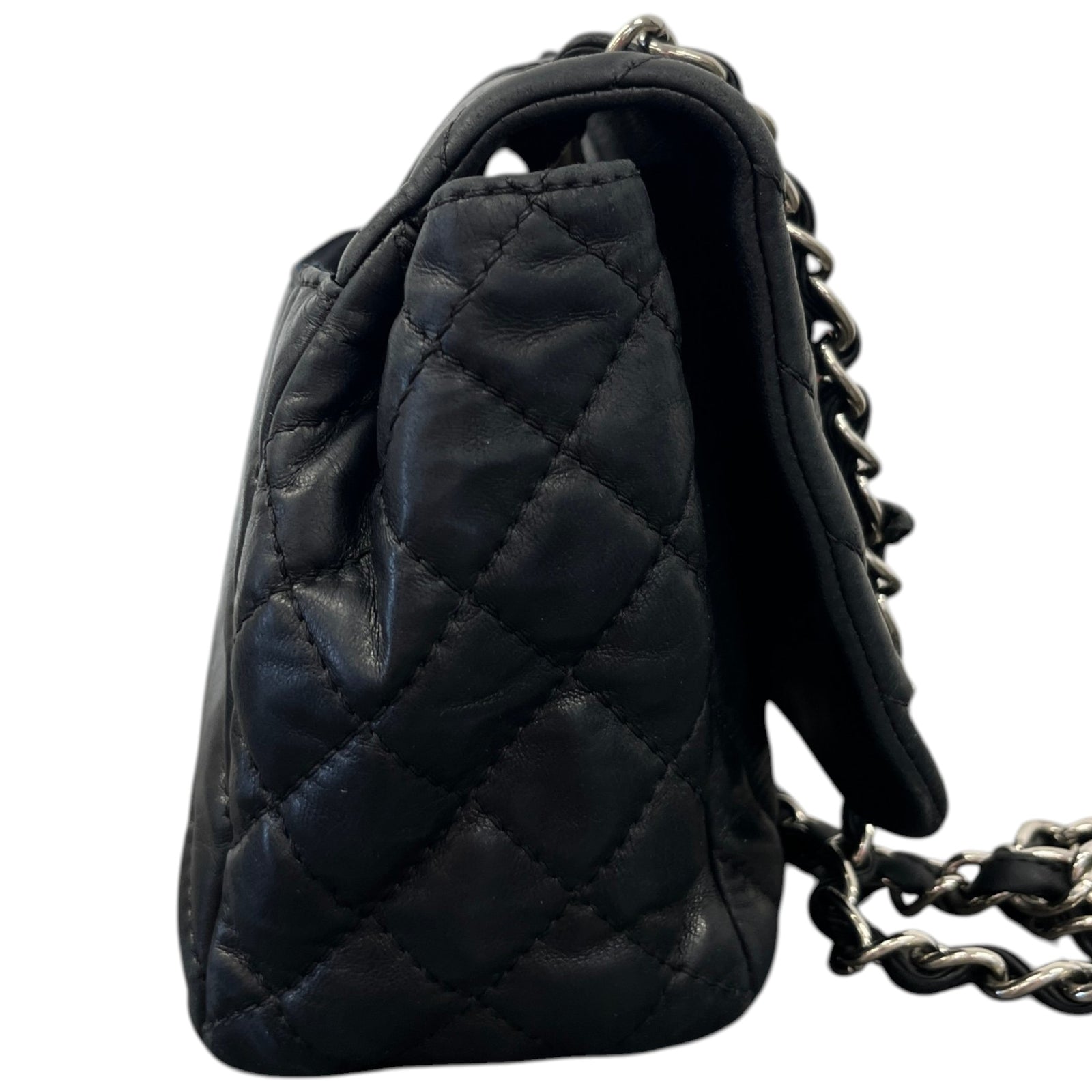 Women's Chevron Flap Bag Black - Photo 6