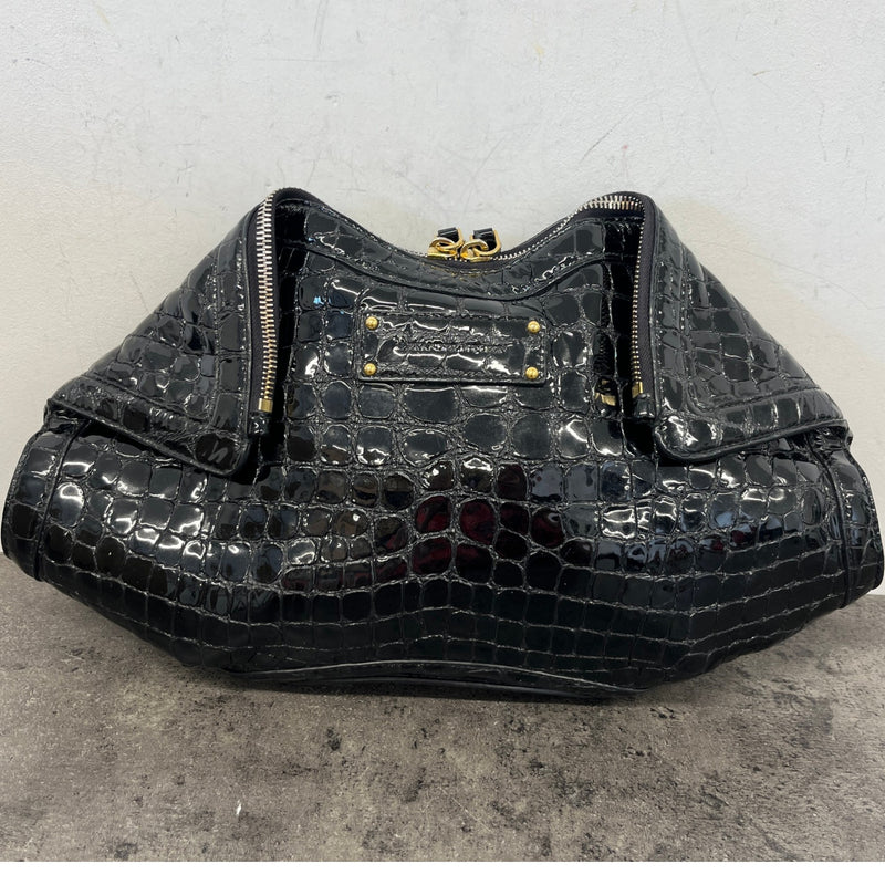 Women's De Manta Embossed Clutch Black