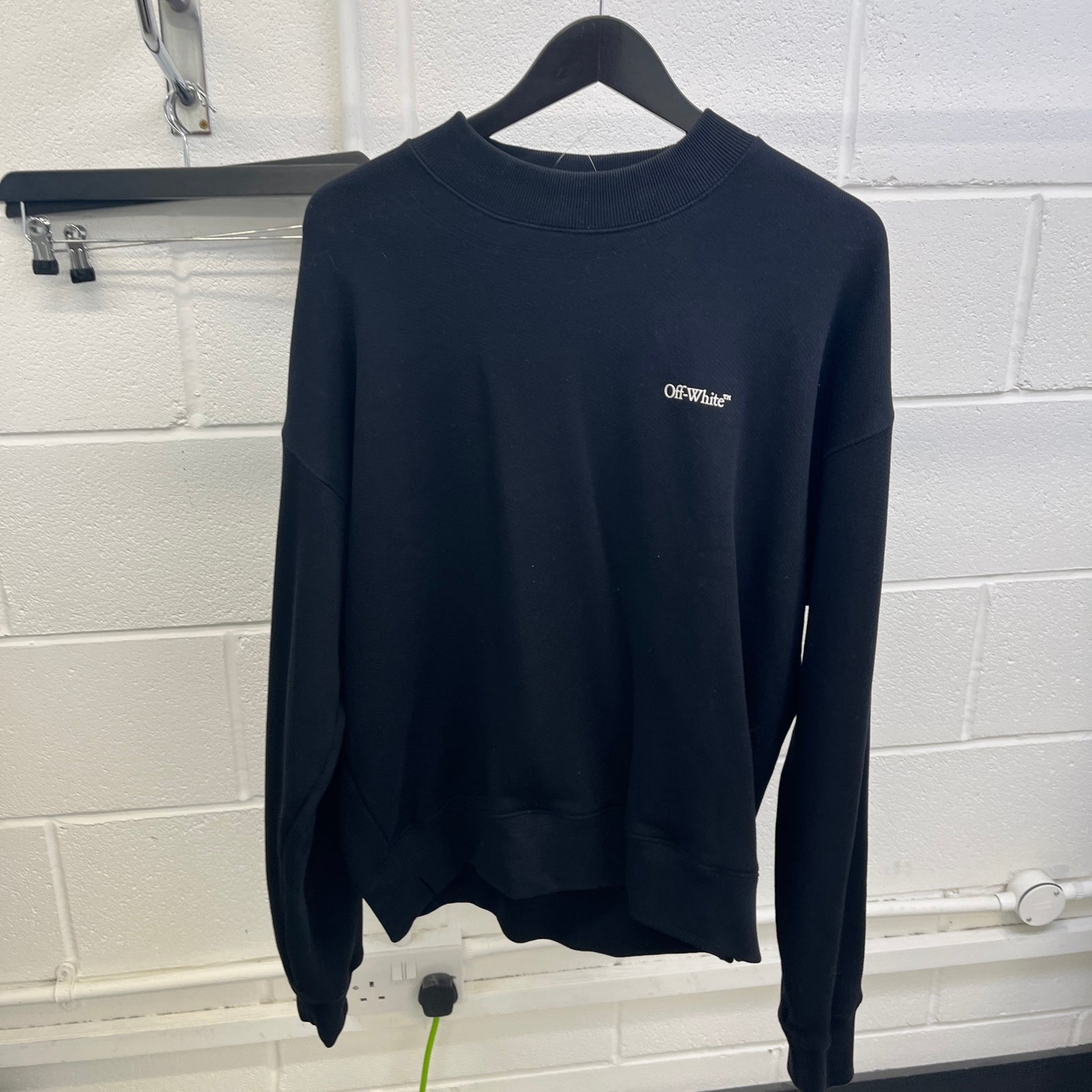 Men's Arrow Logo Sweatshirt Black Size S - Photo 9