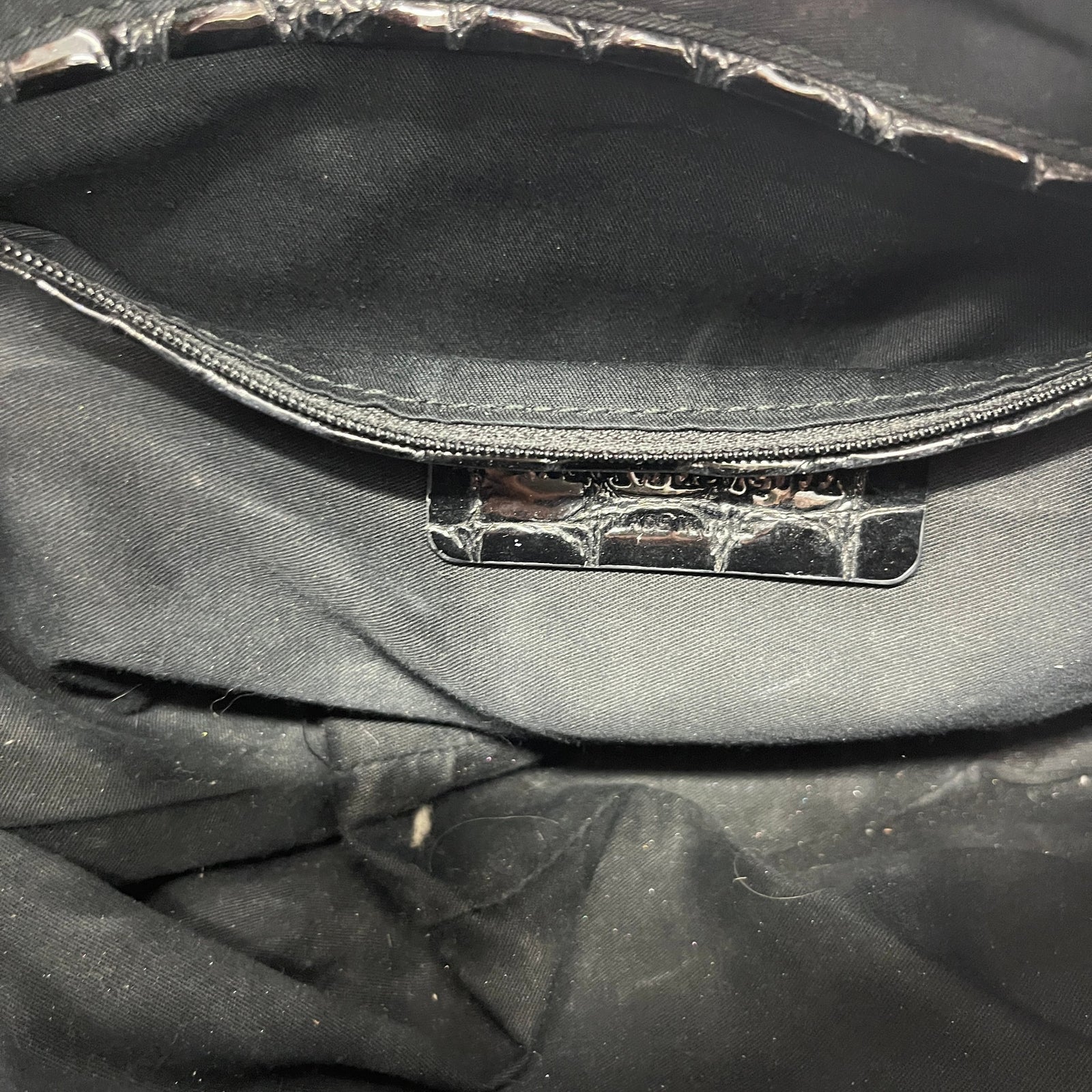 Women's De Manta Embossed Clutch Black - Photo 8
