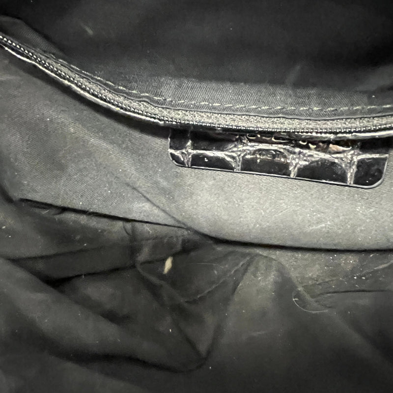 Women's De Manta Embossed Clutch Black