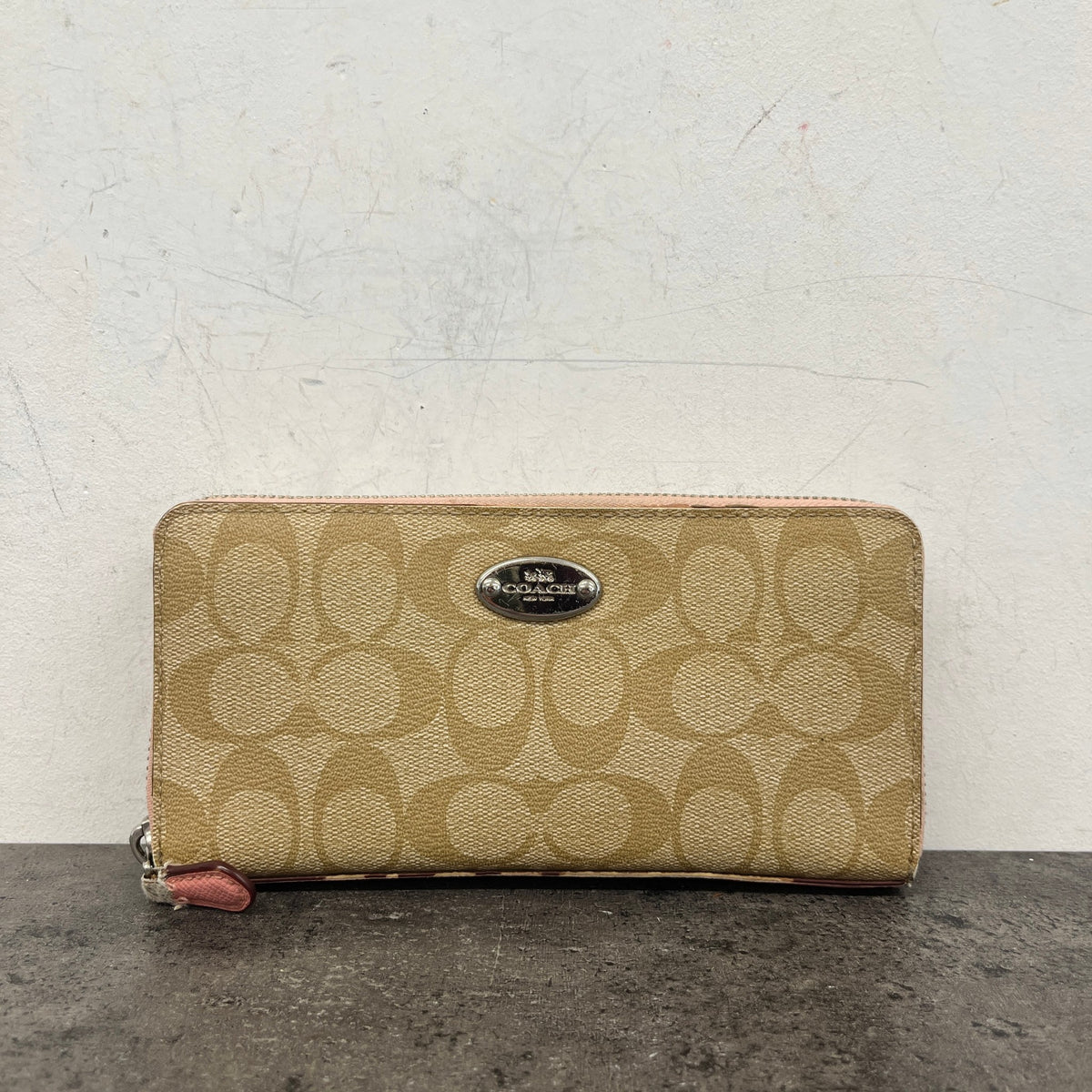 Women's Signature C Zip Around Wallet Beige - Photo 10