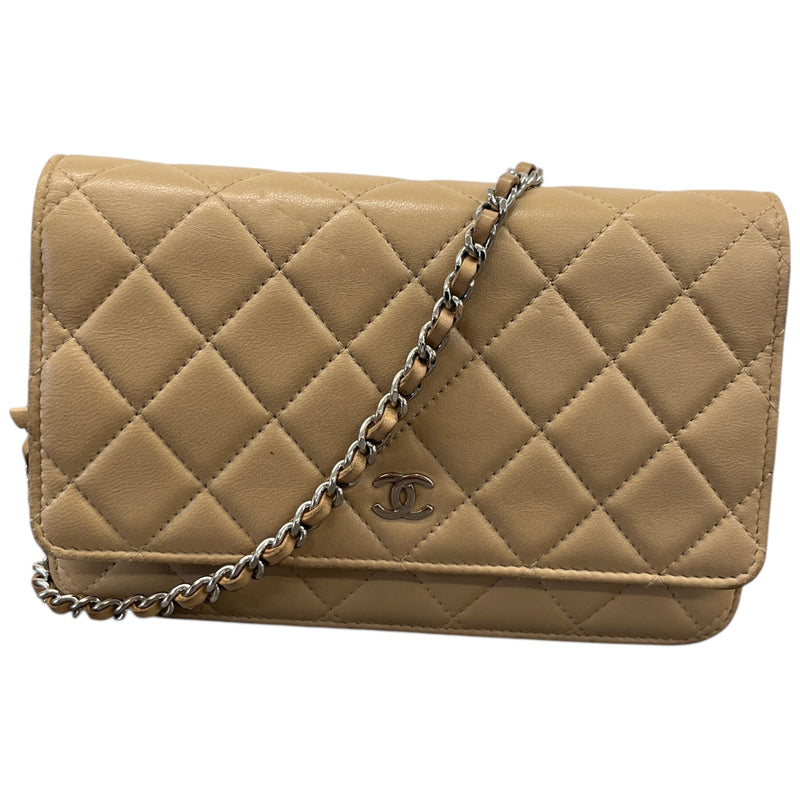Women's Classic Wallet on Chain Crossbody Bag Beige