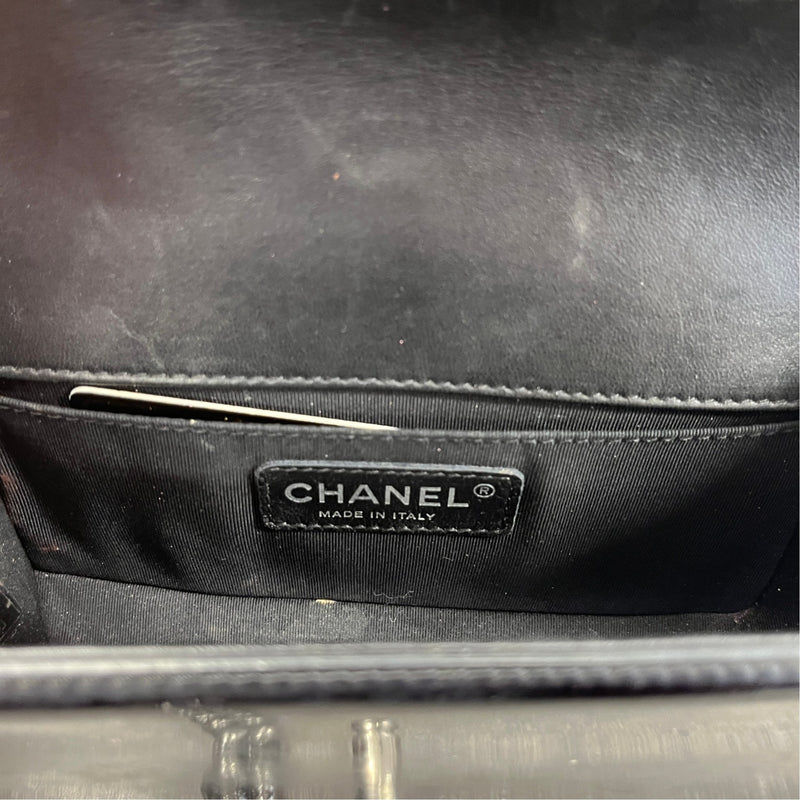 Women's Small Boy Flap Patent Handbag Black
