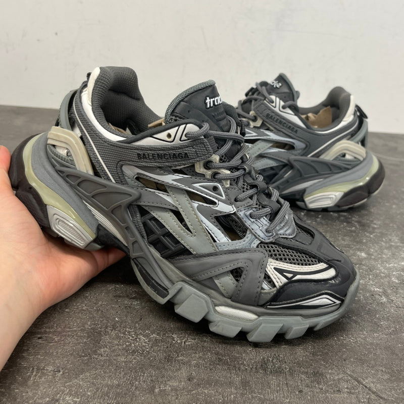 Women's Track 2 Low Trainers Grey Size EU 37 / UK 4