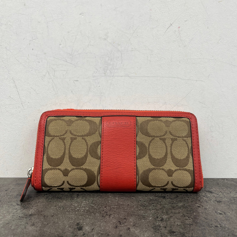 Women's Signature Slim Wallet Beige