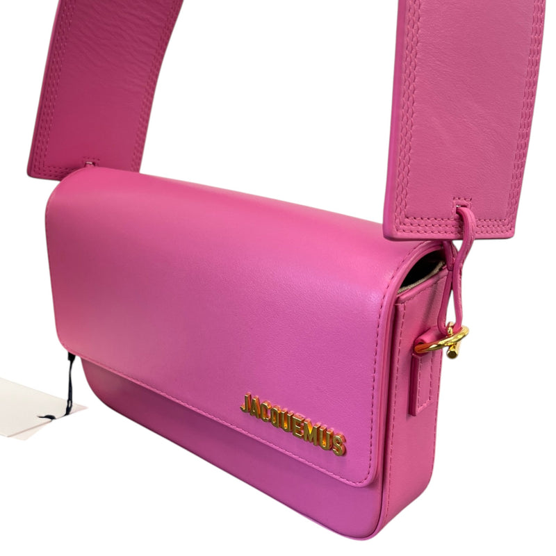 Women's Le Carinu Shoulder Clutch Pink