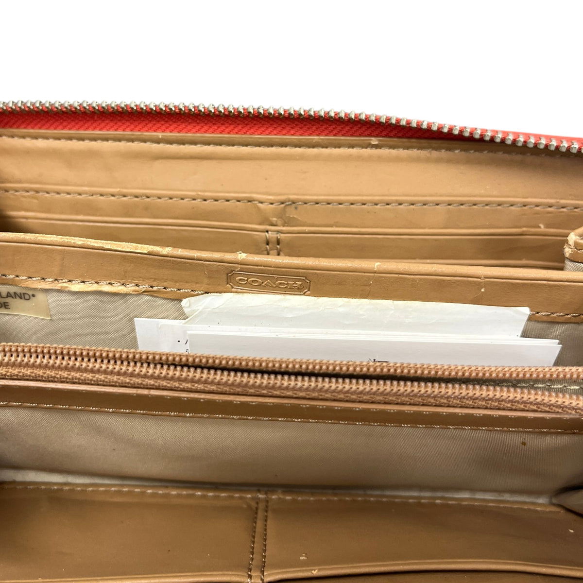 Women's Signature Slim Wallet Beige - Photo 9