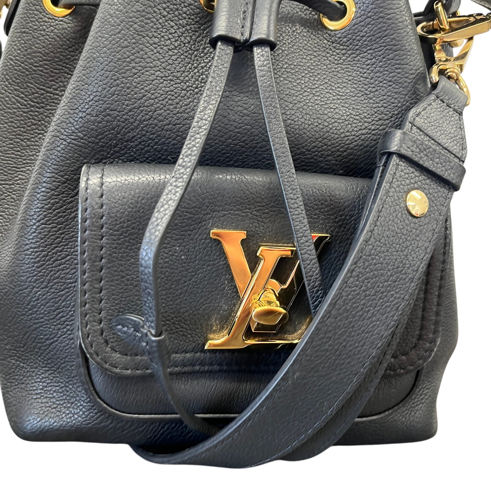 Women's Lockme Bucket Bag Black - Photo 10