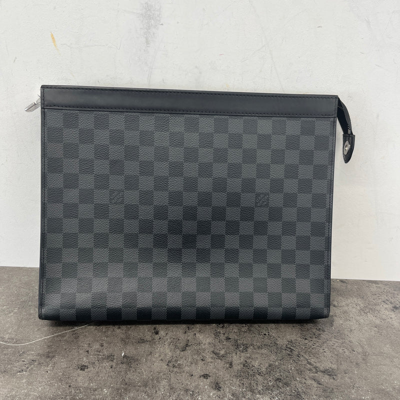 Men's Damier Graphite Pochette Voyage Gm Pouch Black