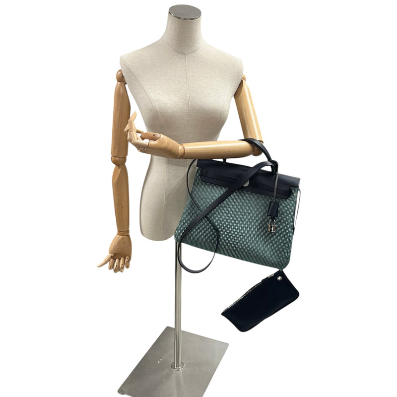 Women's Criss Viking Herbag Zip 31 Palladium Bag Navy