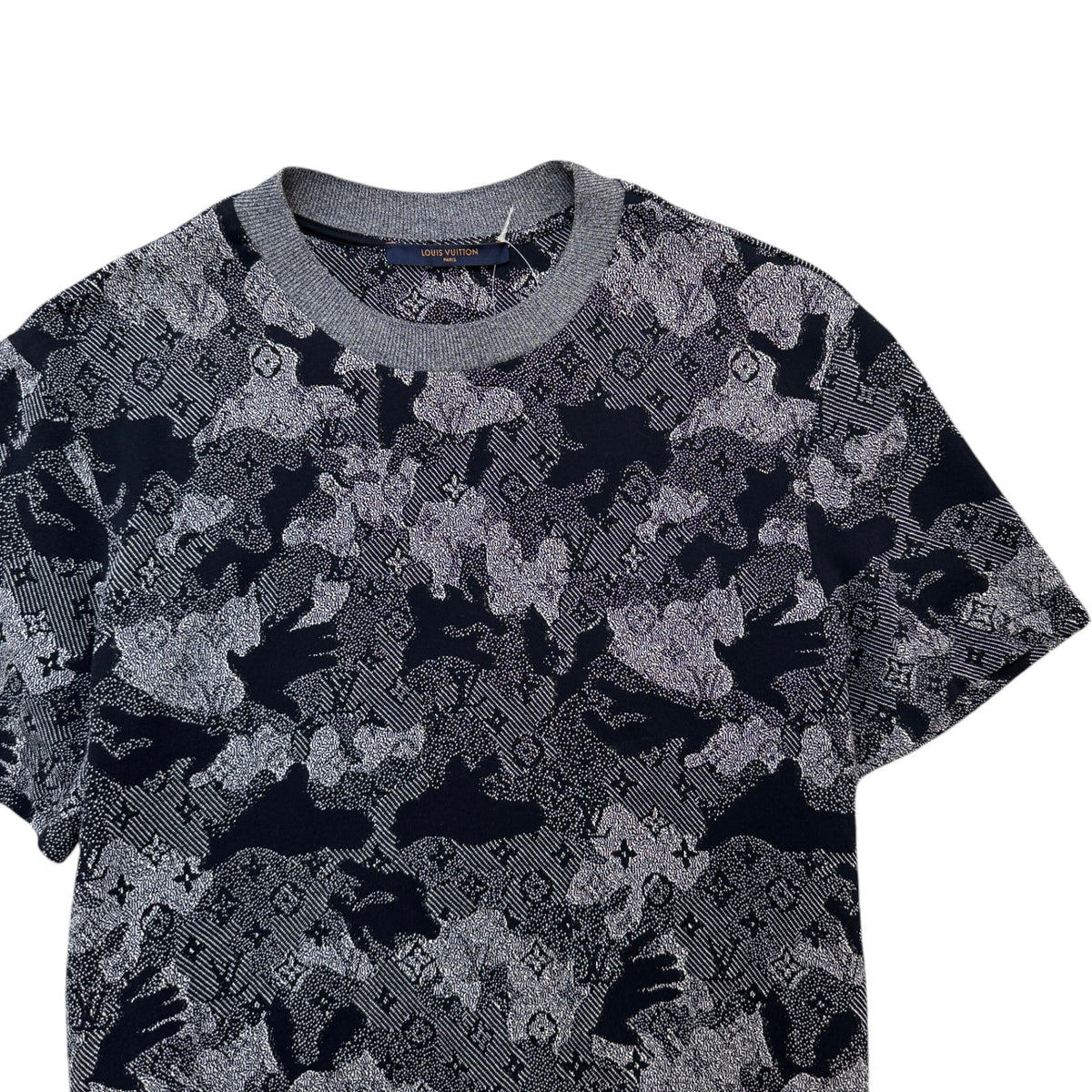 Men's Monogram Camo T-Shirt Grey Size M - Photo 3