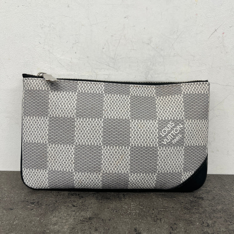 Men's Damier Graphite 3D Pouch Grey
