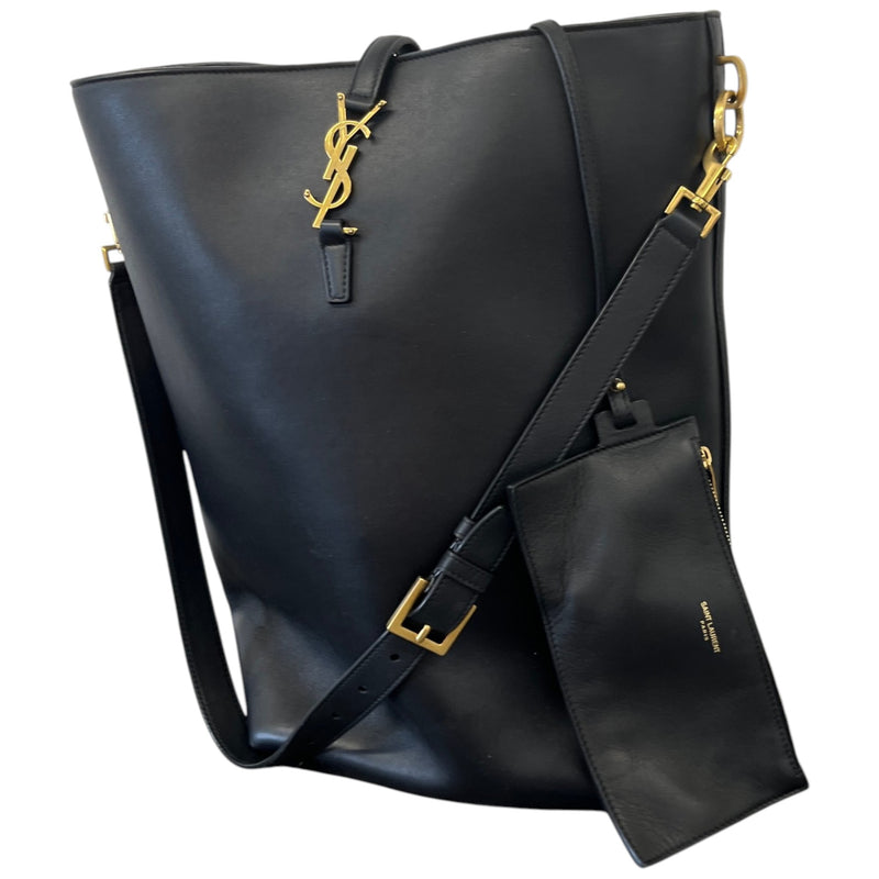 Women's Le 37 Bucket Bag Black