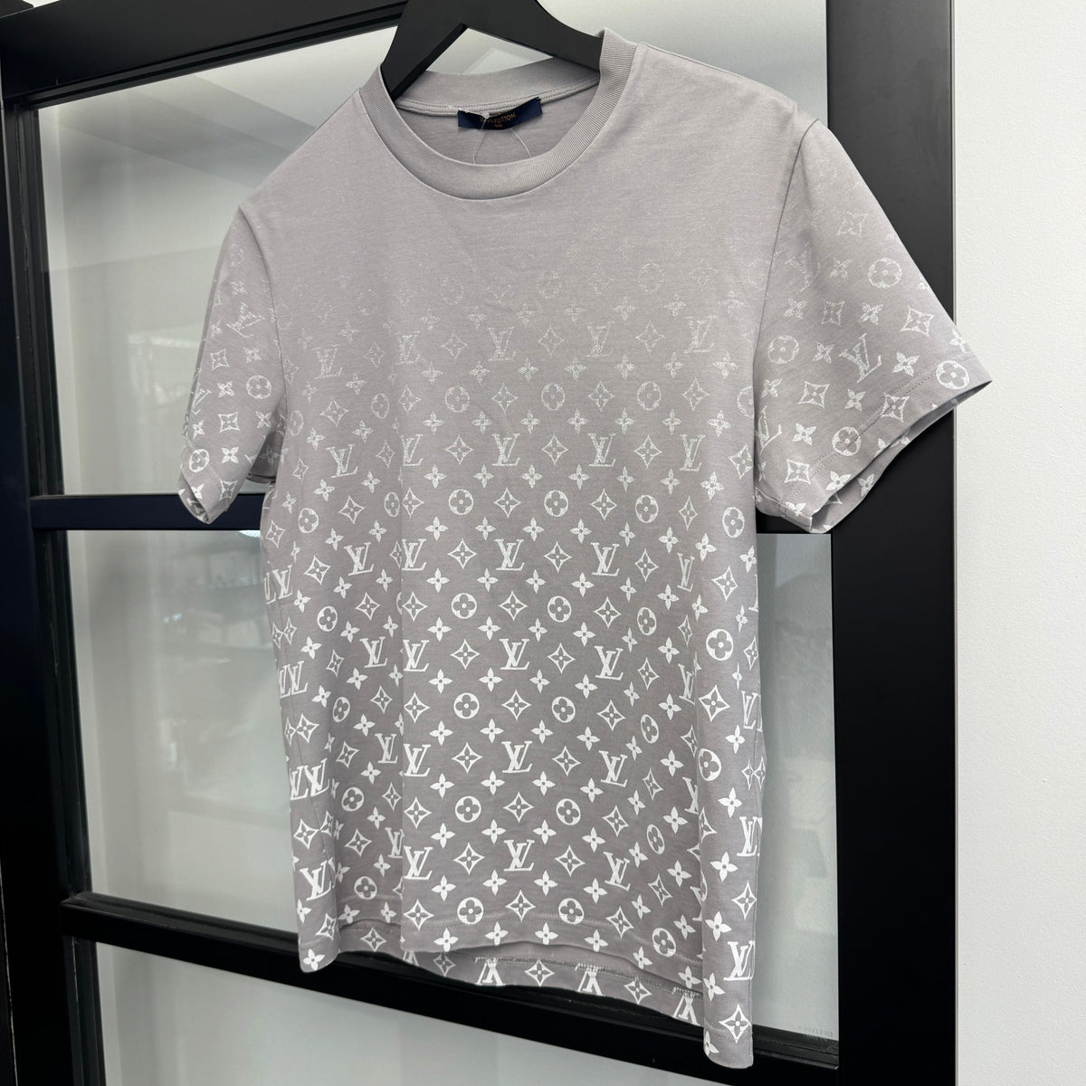 Men's Monogram Gradient T-Shirt Grey Size XS - Photo 7