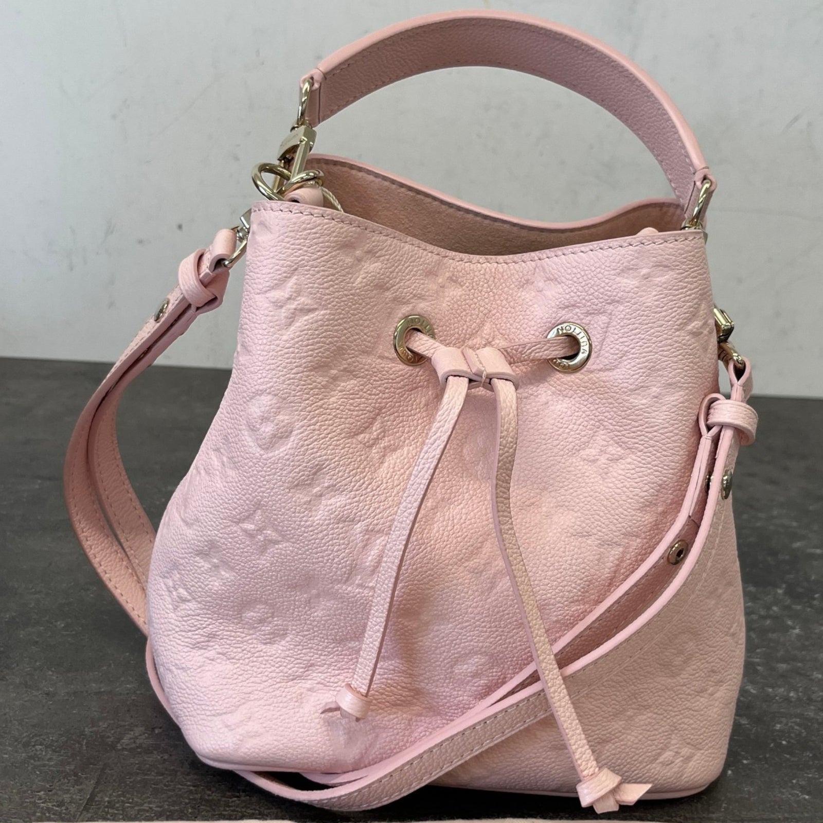 Women's Empreinte Leather NeoNoe BB Opal Pink Handbag Pink - Photo 14