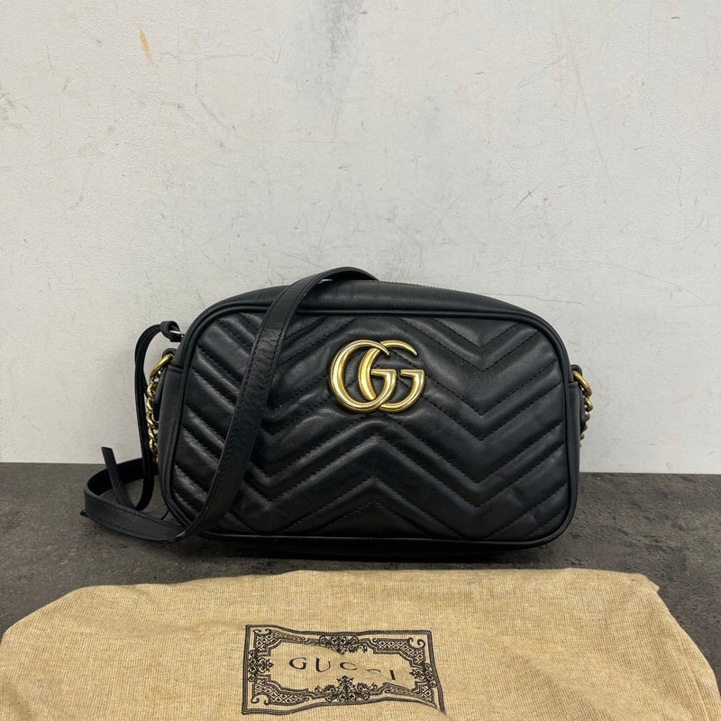Women's GG Marmont Matelassé Camera Handbag Black