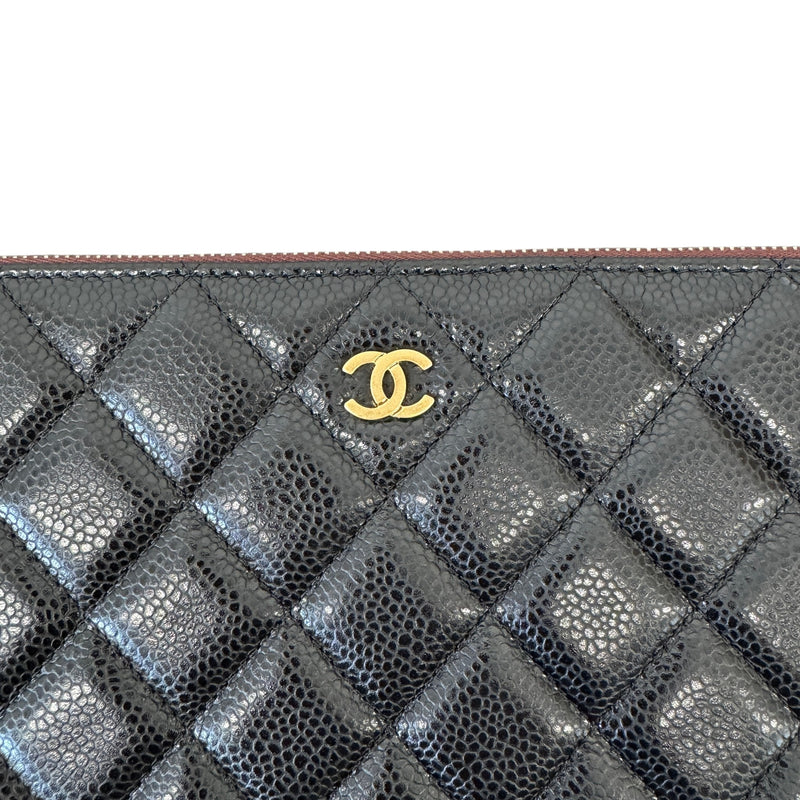 Women's Timeless/Classique Caviar Quilted Clutch Black