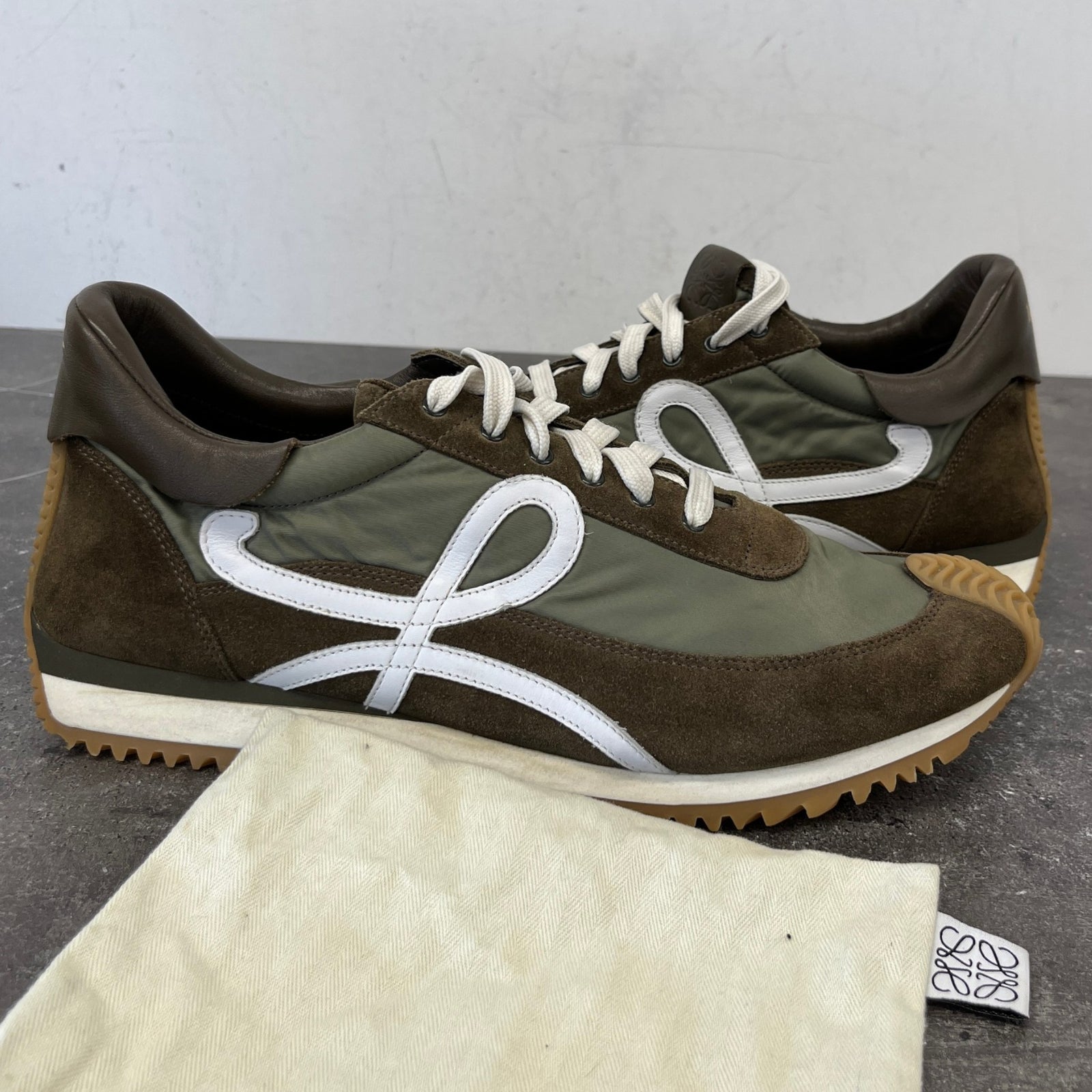 Men's Flow Runner Low Trainers Khaki Size UK 11 / EU 45 - Photo 12