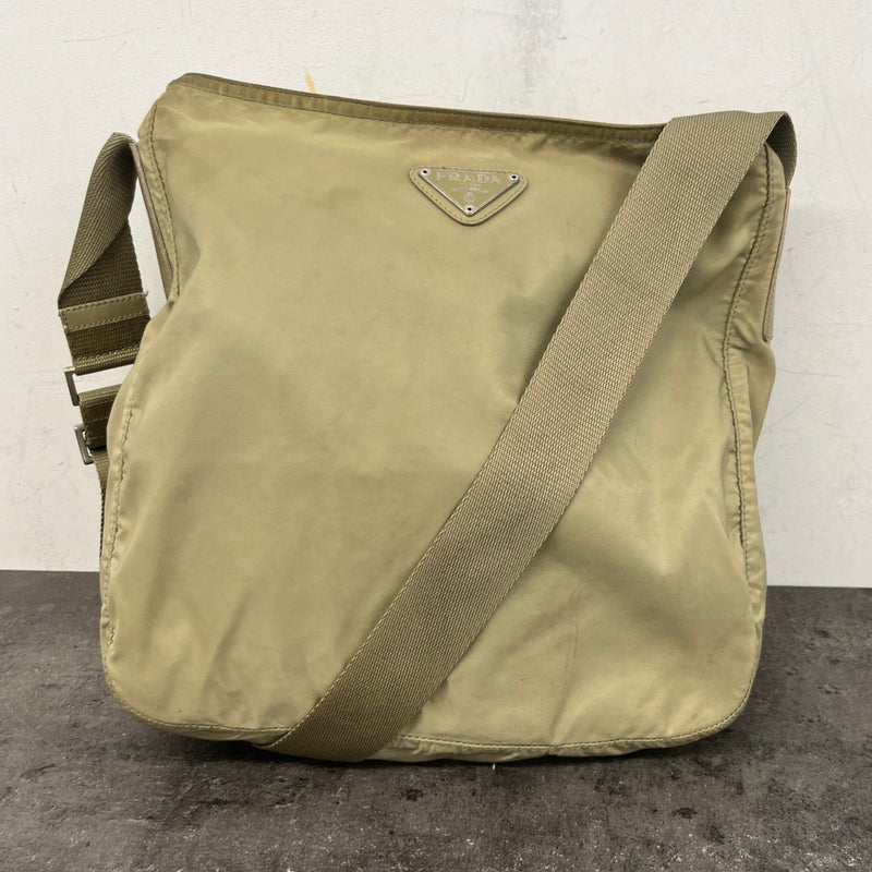 Men's Tessuto Nylon Messenger Bag Green