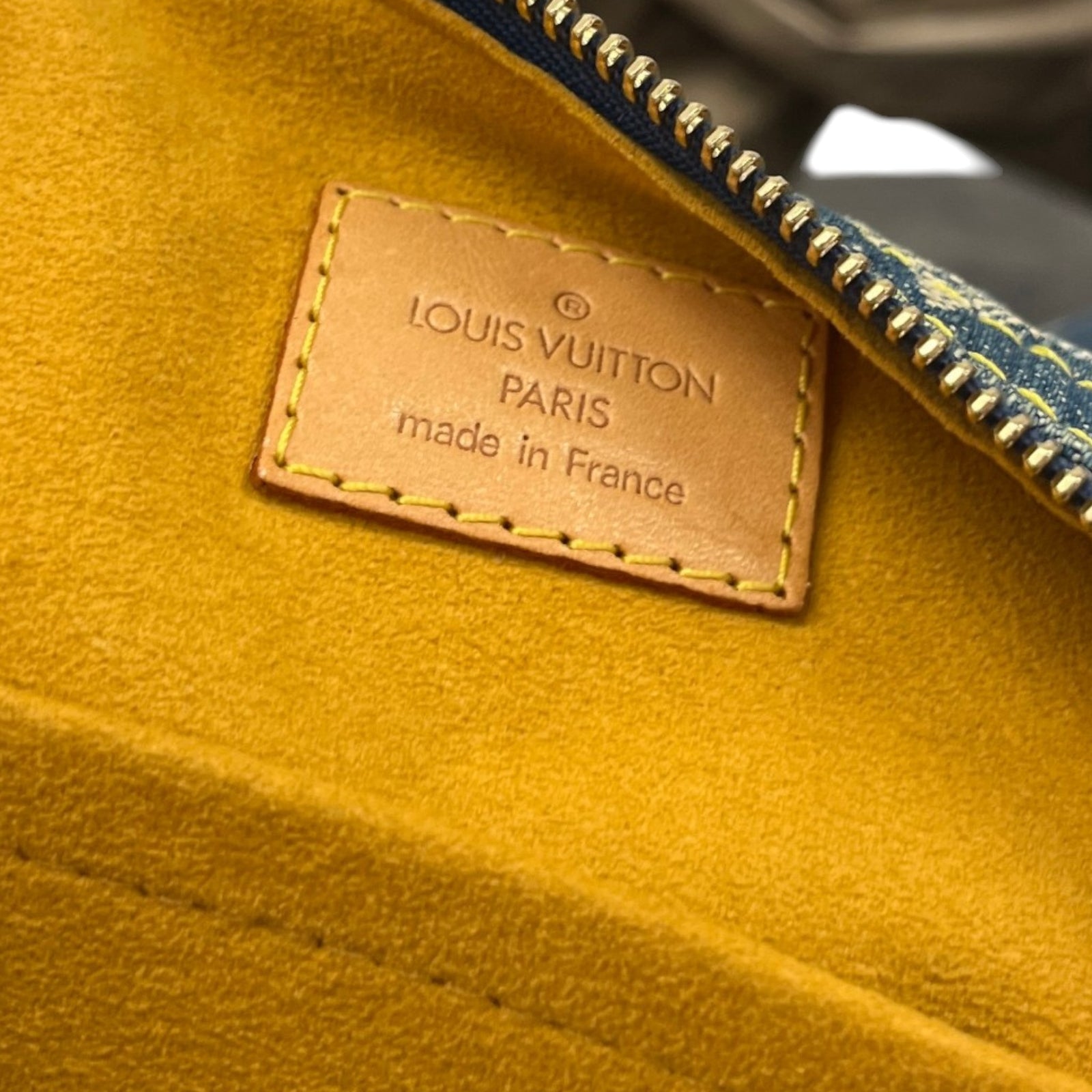 Women's Monogram Denim Baggy Gm Bag Blue - Photo 11