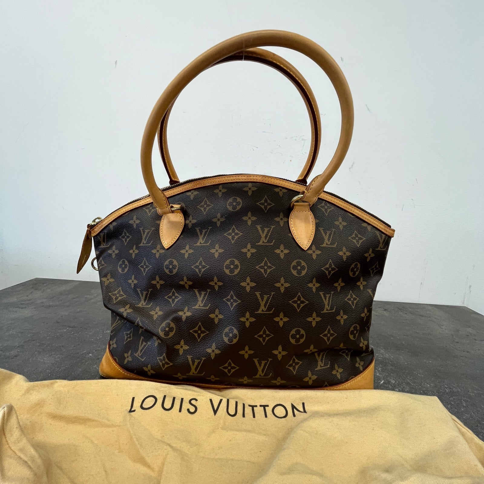 Women's Monogram Lockit Horizontal Bag Brown - Photo 13
