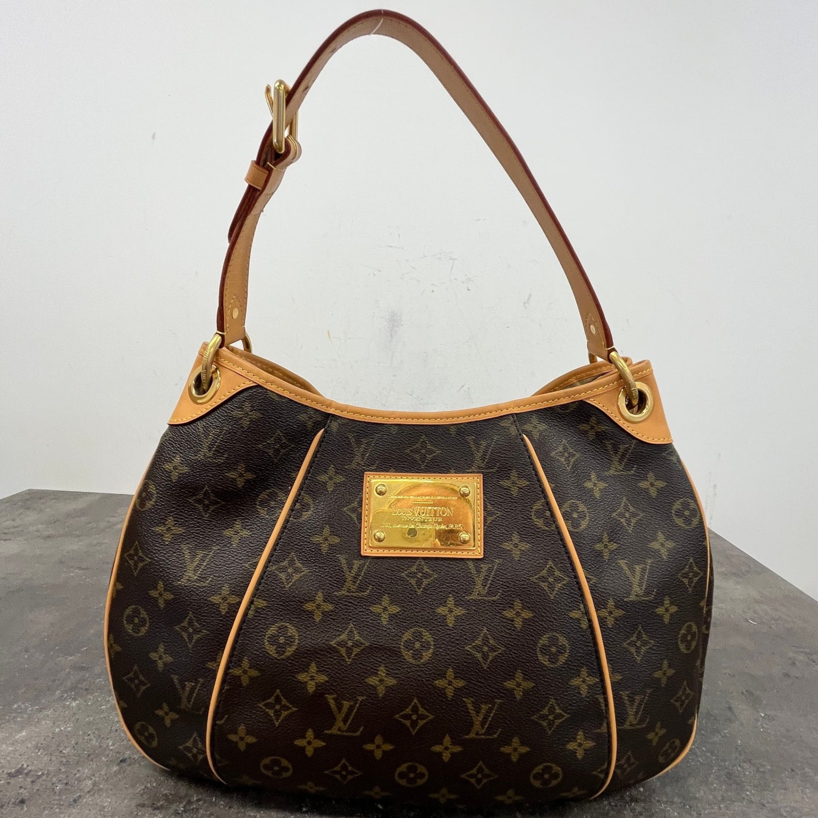 Women's Monogram Galliera Pm Bag Brown - Photo 12