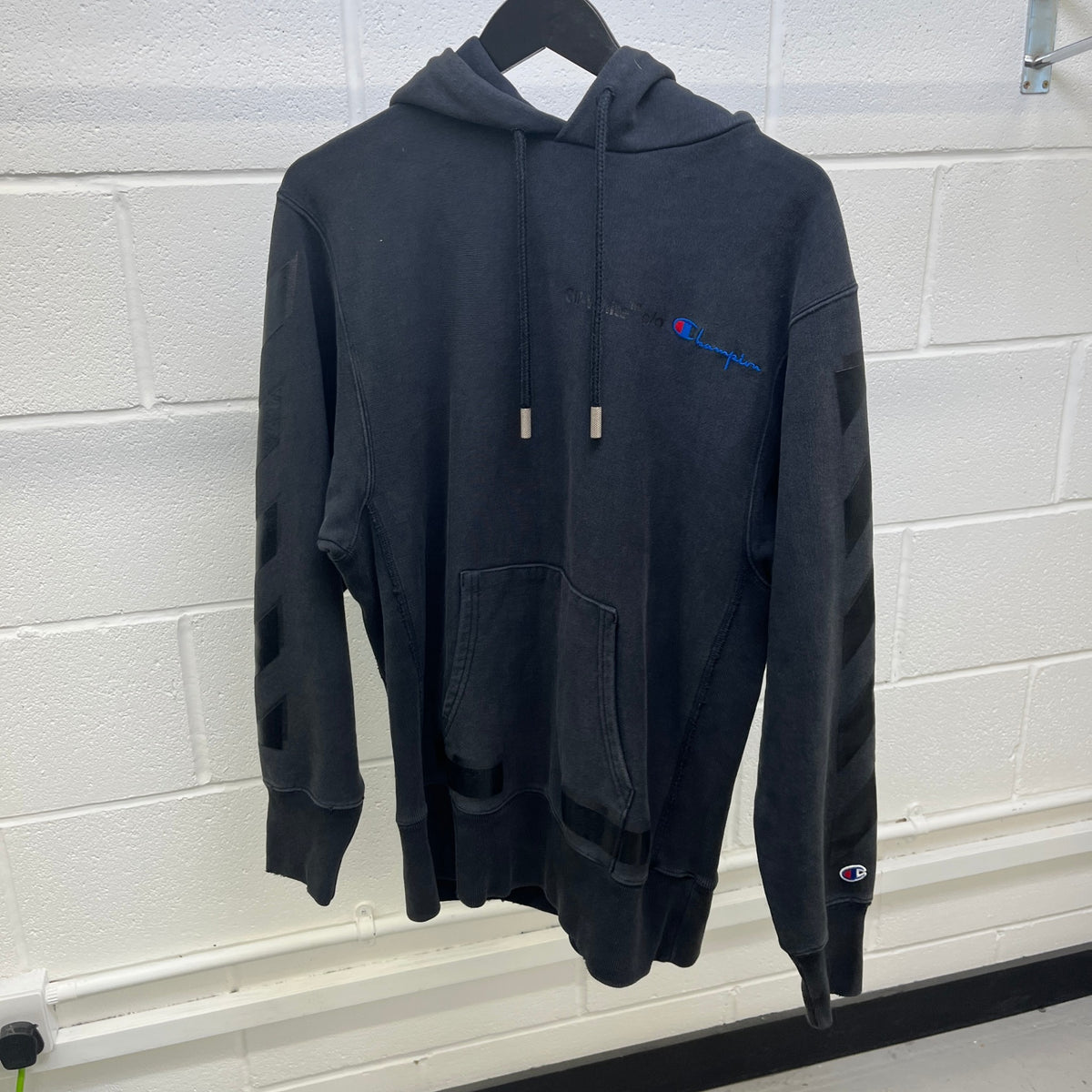 Men's X Champion Diagonal Stripe Hoodie Black Size M - Photo 7